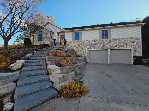 11815 N Lake Side Drive, Jerome, MI 49249