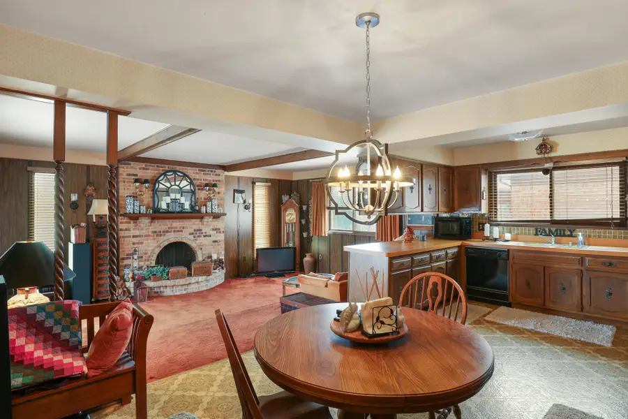 38612 Wingate Drive, Clinton Township, MI 48038 - Image #2