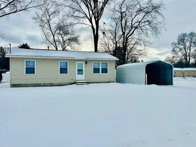 407 E Lincoln Avenue, Reed City, MI 49677 - Image #1