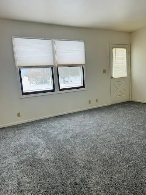 407 E Lincoln Avenue, Reed City, MI 49677 - Image #2