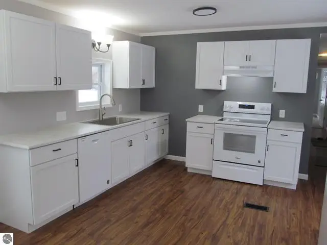 4464 S Wilson Road, Merritt, MI 49667 - Image #3