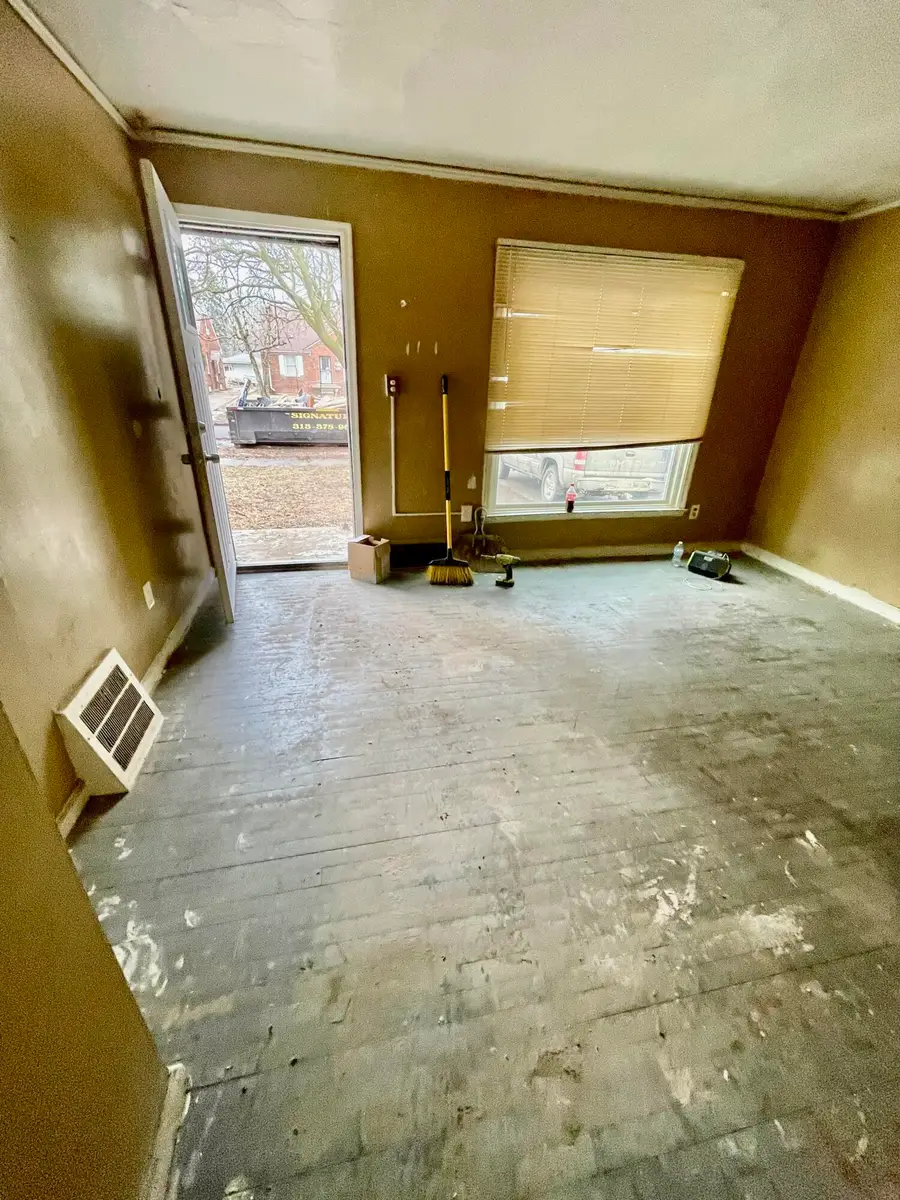 12843 Payton Street, Detroit, MI 48224 - Image #2