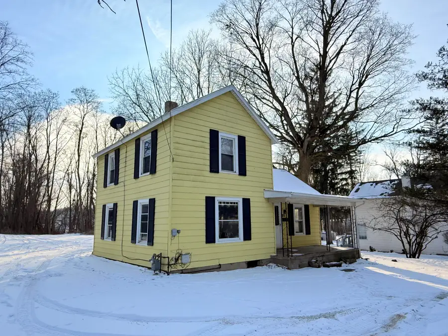 28 Marion Street, Hillsdale, MI 49242 - Image #2