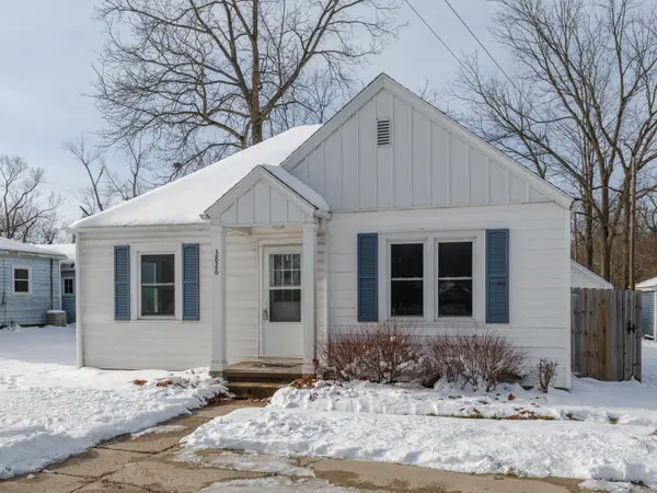 3826 Oakland Drive, Kalamazoo, MI 49008