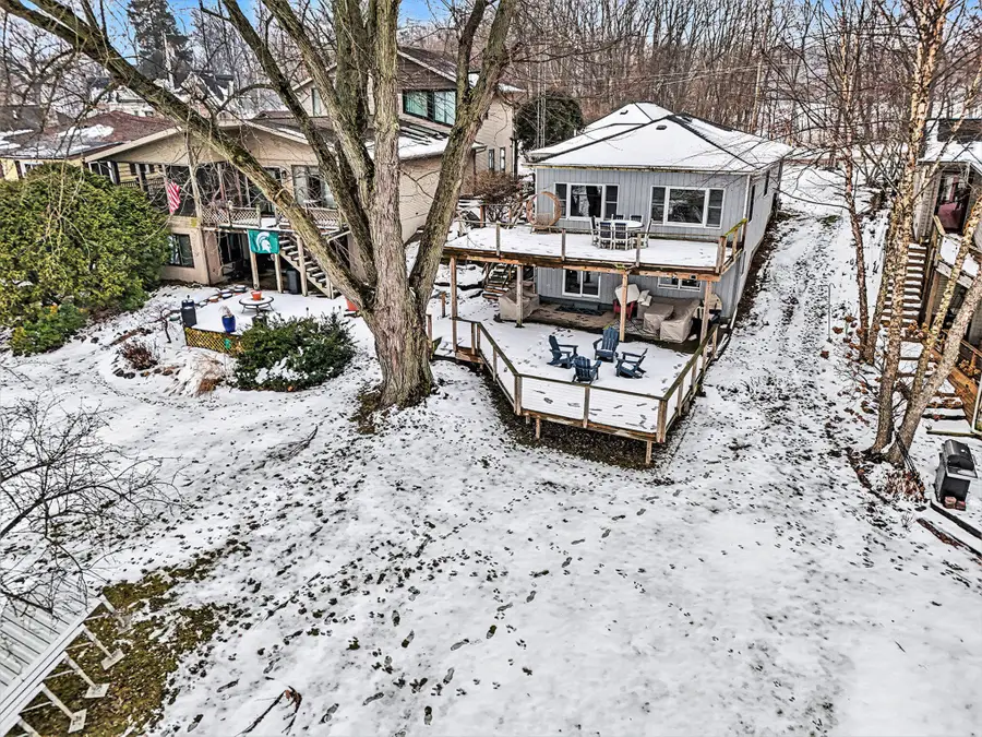 19664 Lakeshore Drive, Three Rivers, MI 49093 - Image #3