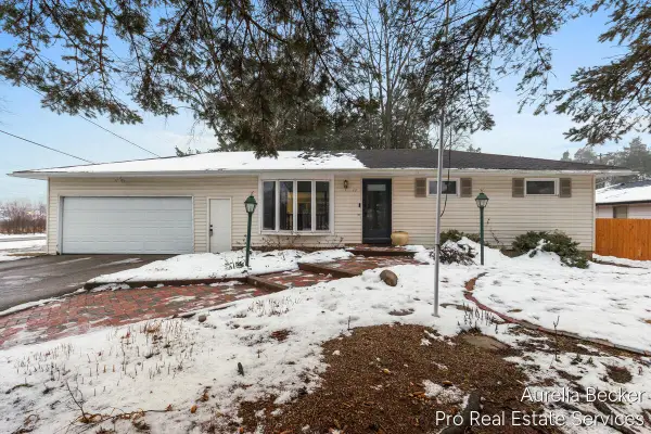 17 Sunset Hills Avenue Nw, Grand Rapids, MI 49534