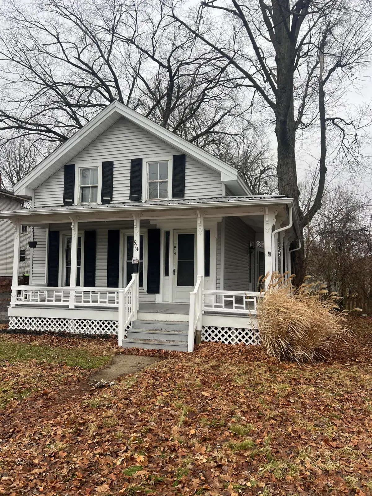 914 W Maumee Street, Adrian, MI 49221 - #1