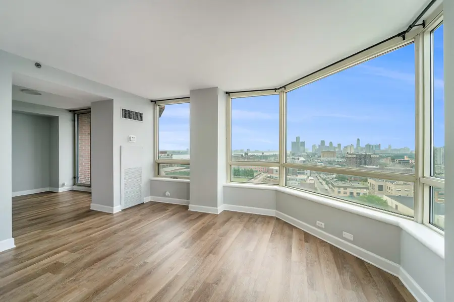 3320 Spinnaker Lane #16D, Detroit, MI 48207 - Image #2