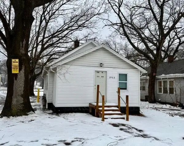 1953 Valley Street, Muskegon, MI 49442