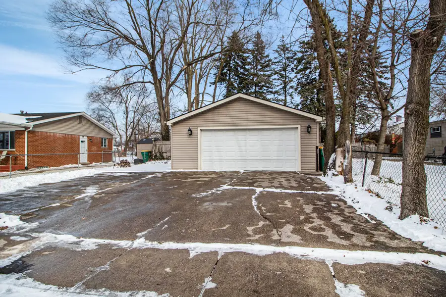 1261 Pageant Avenue, Ypsilanti, MI 48198 - Image #2