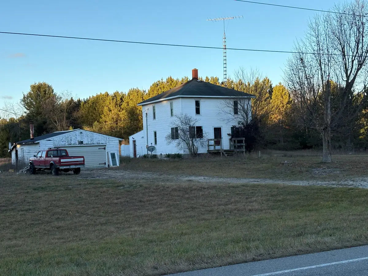 1328 W Sugar Grove Road, Scottville, MI 49454 - Image #1