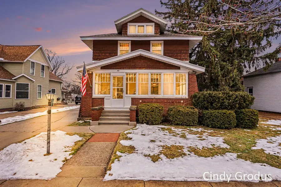 49 W Main Avenue, Zeeland, MI 49464 - Image #2