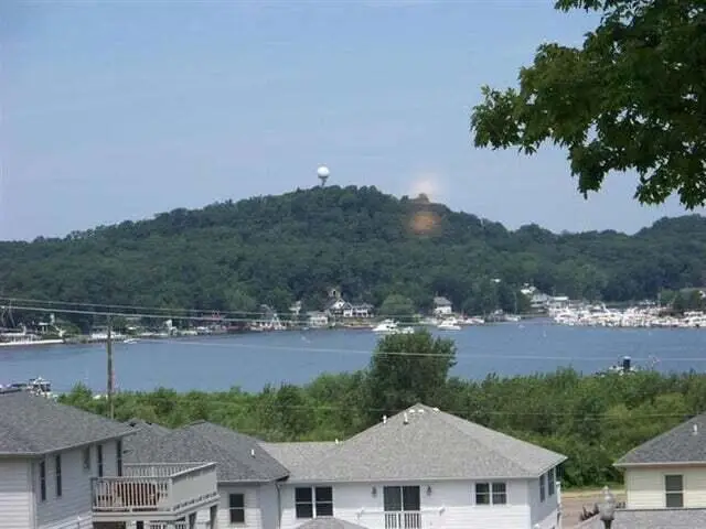 150 W Center Street #G, Douglas, MI 49406 - Image #2