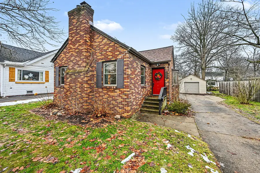 1221 Cambridge Drive, Kalamazoo, MI 49001 - Image #2