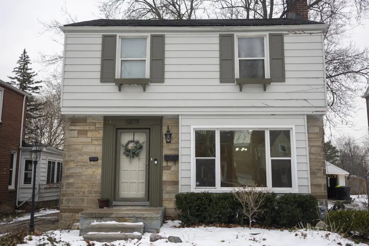 5273 Hillcrest Street, Grosse Pointe, MI 48236 - Image #1