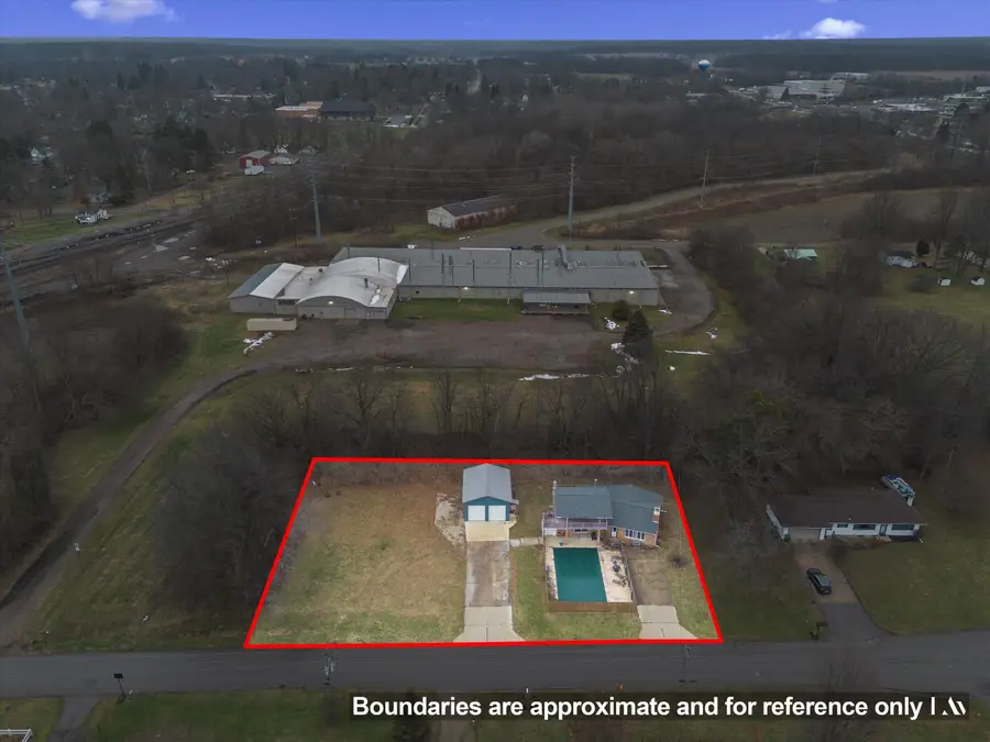 709 Park Shore Drive, Cassopolis, MI 49031 - Image #2