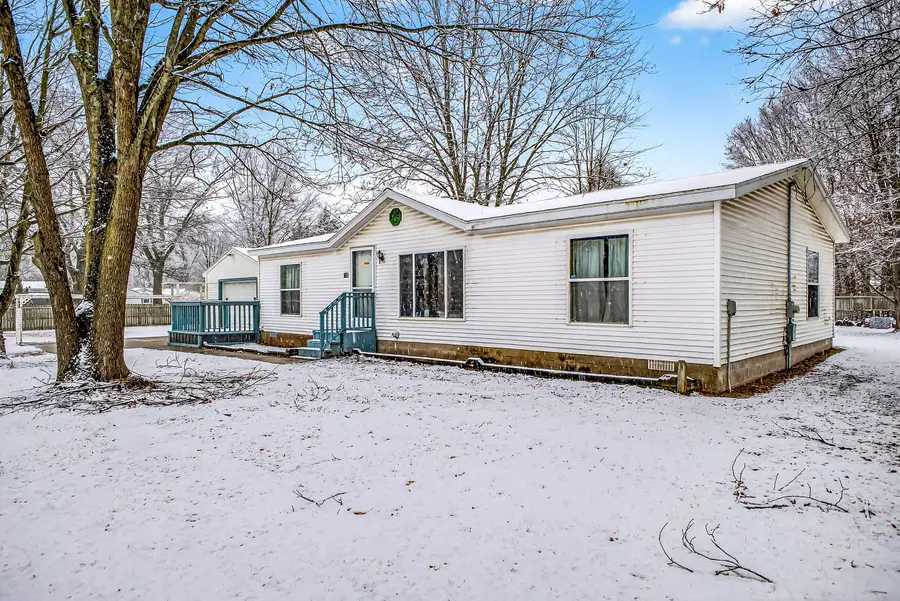 127 S Walker Road, Muskegon, MI 49442 - Image #2