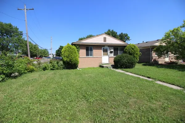 34740 Beaconsfield Street, Clinton Twp, MI 48035