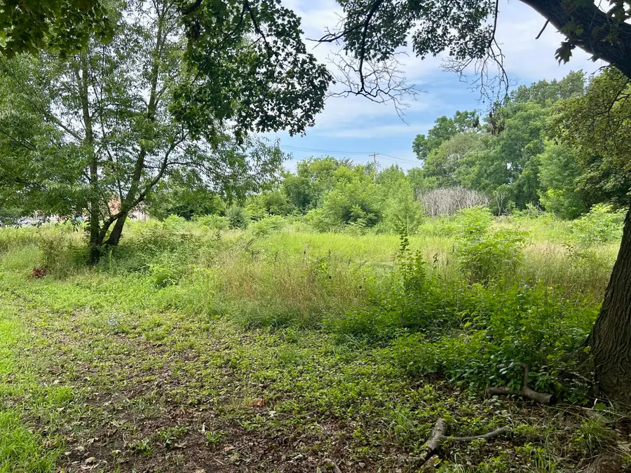 890 Fairfield Avenue, Battle Creek, MI 49015 - Image #2