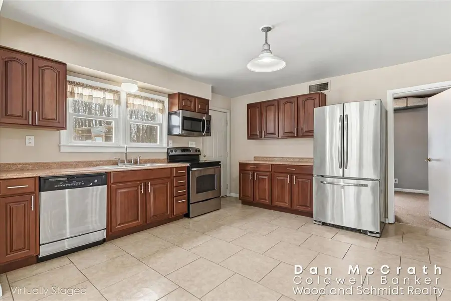 9811 N 28th Street, Richland, MI 49083 - Image #3