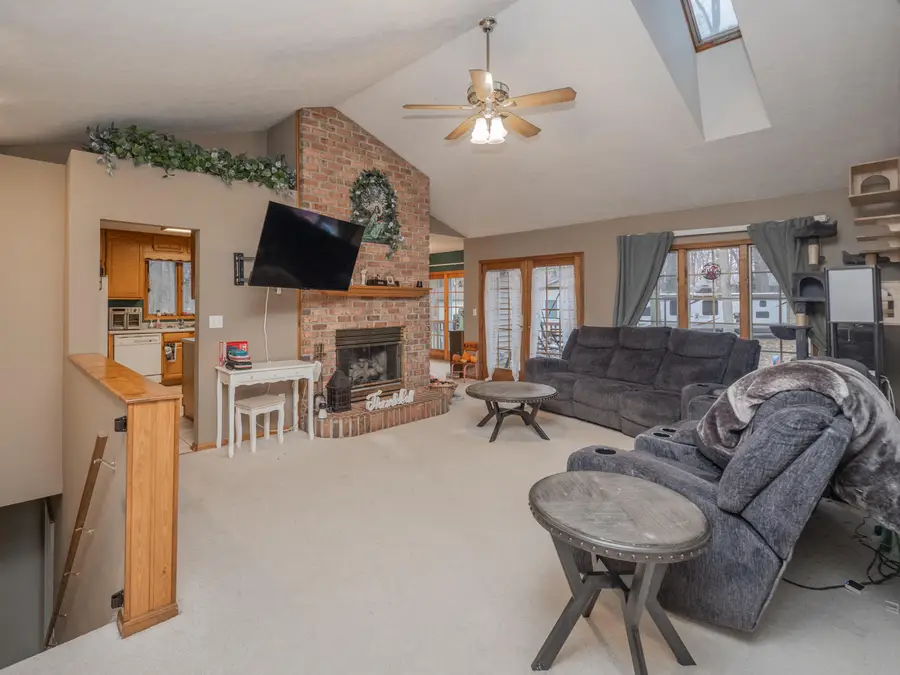 1009 Sherwood Forrest Trail, Sturgis, MI 49091 - Image #3