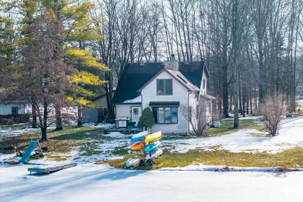 9158 Elmwood Court #185, Canadian Lakes, MI 49346