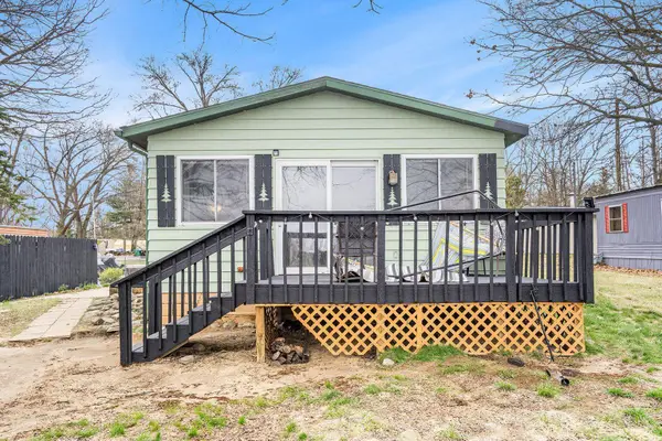 58954 Lakeshore Drive, Colon, MI 49040