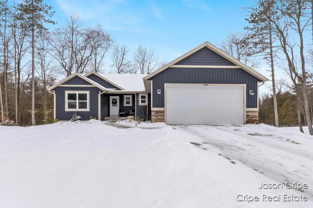 13034 Spruceridge Road, Gowen, MI 49326 - Image #1