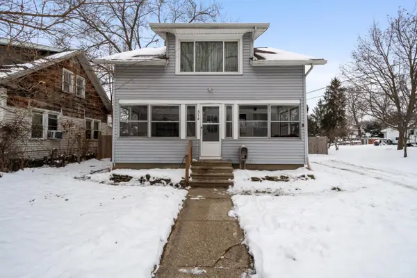 314 Oakwood Avenue, Jackson, MI 49203