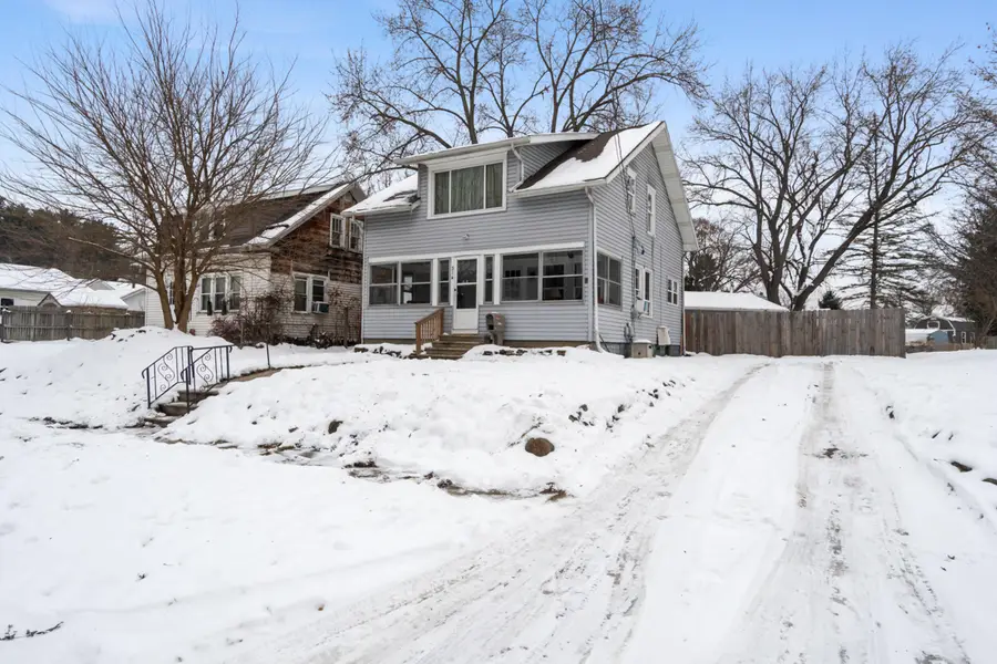 314 Oakwood Avenue, Jackson, MI 49203 - Image #2