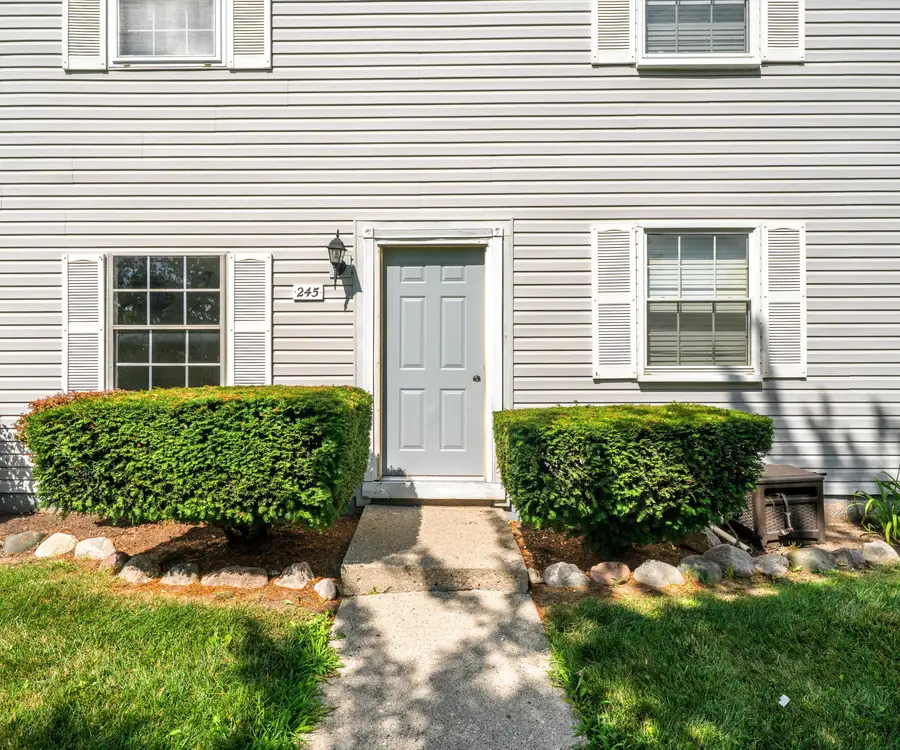 245 Lake Village Drive, Walled Lake, MI 48390 - #2