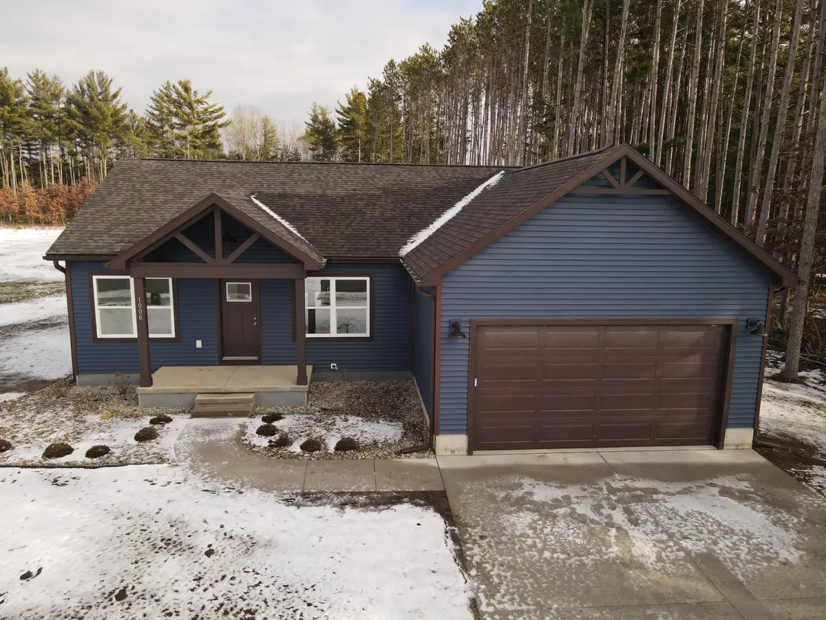 1006 Mechanic Street, Big Rapids, MI 49307 - Image #1
