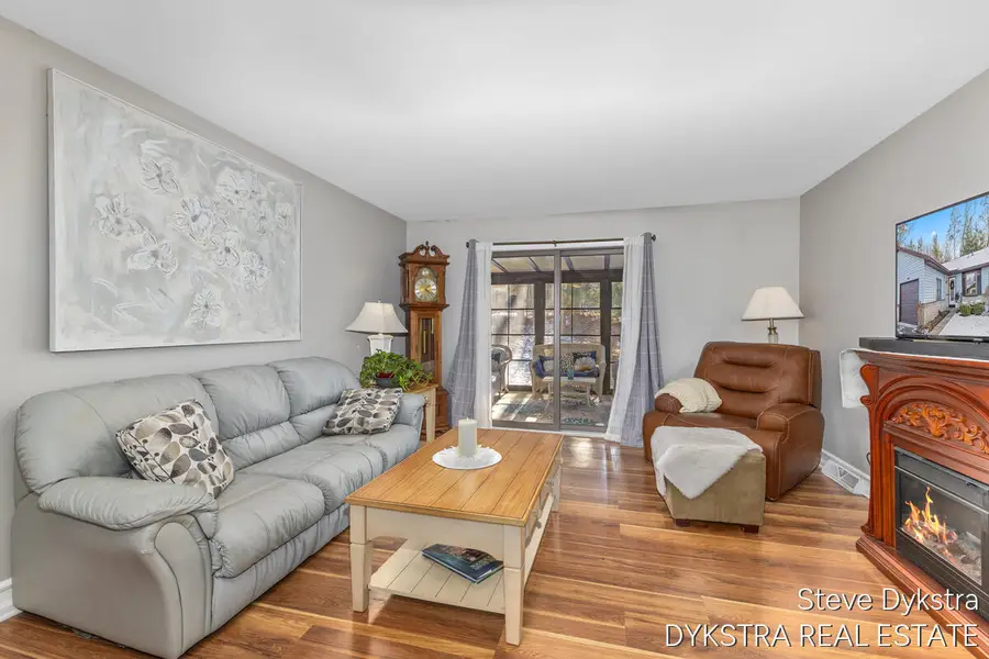 2144 Ter Van Drive Ne, Grand Rapids, MI 49505 - Image #3