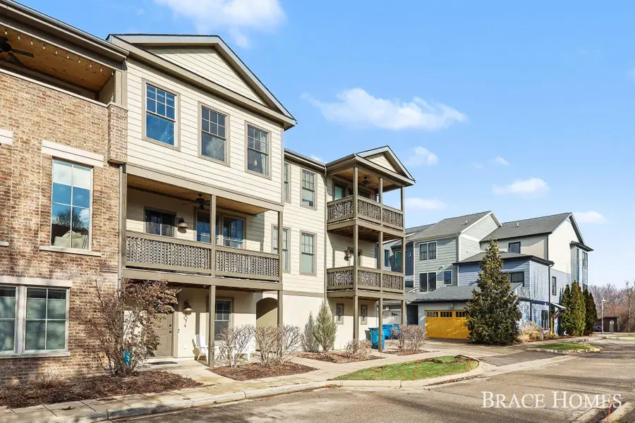 2074 Celadon Drive Ne, Grand Rapids, MI 49525 - Image #3