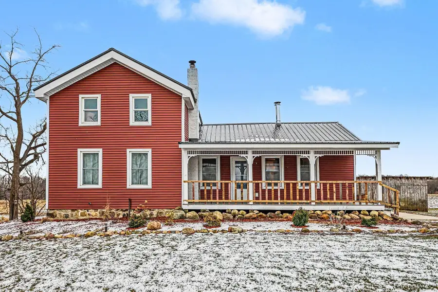 10531 Wood Road, North Adams, MI 49262 - Image #2