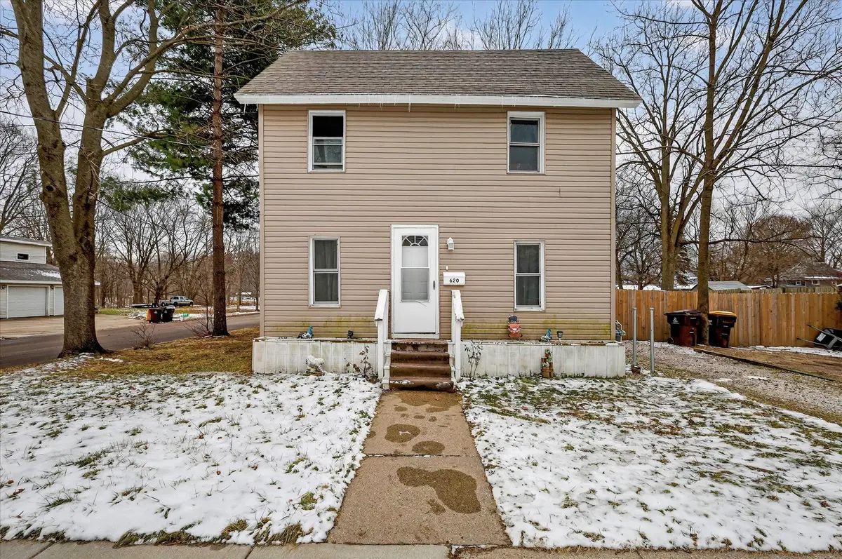 620 E Green Street, Marshall, MI 49068 - Image #1