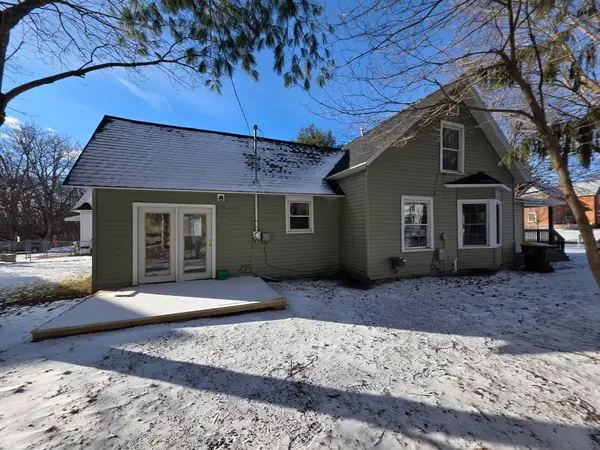 225 W Lincoln Avenue, Ionia, MI 48846