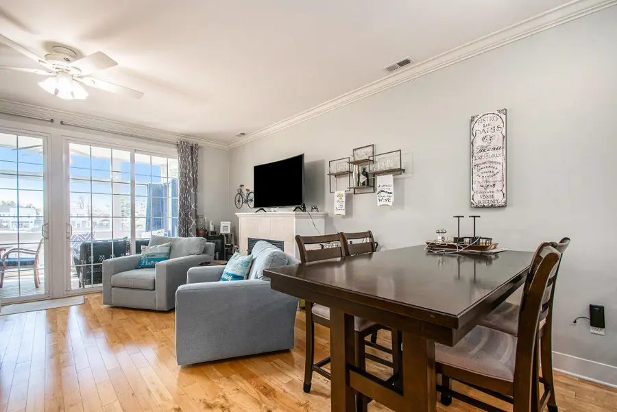 105 N Thompson Street, New Buffalo, MI 49117 - Image #3