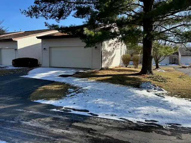 2700 Stonegate Drive Sw #21, Wyoming, MI 49519 - #1