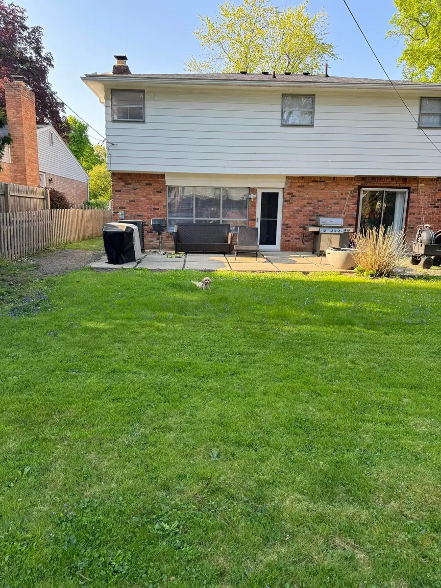 34057 State Street, Farmington, MI 48335 - Image #2