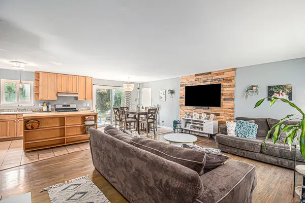 916 Patricia Avenue, Ann Arbor, MI 48103