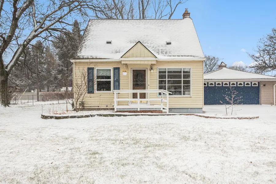 35425 5 Mile Road, Livonia, MI 48154 - Image #2