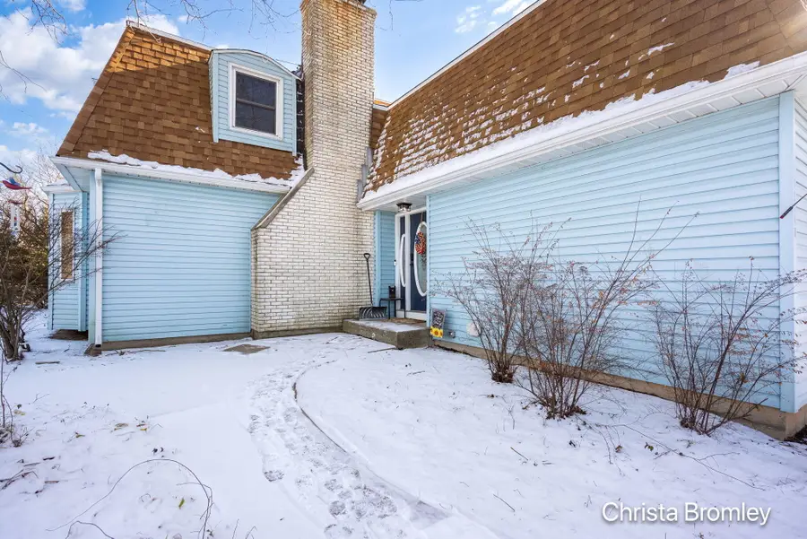 12740 Triple Oak Drive Ne, Lowell, MI 49331 - Image #2