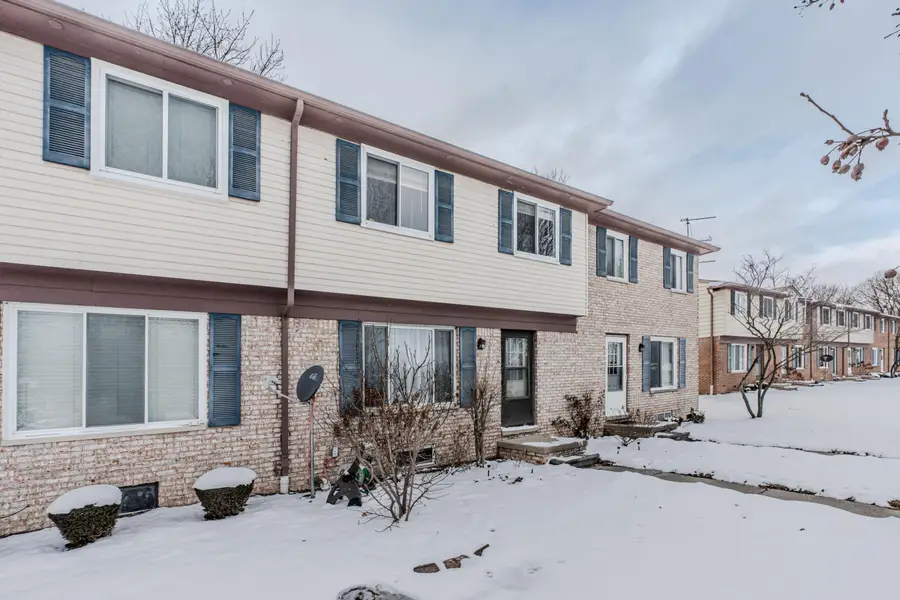 249 Sheffield Drive, Saline, MI 48176 - Image #3