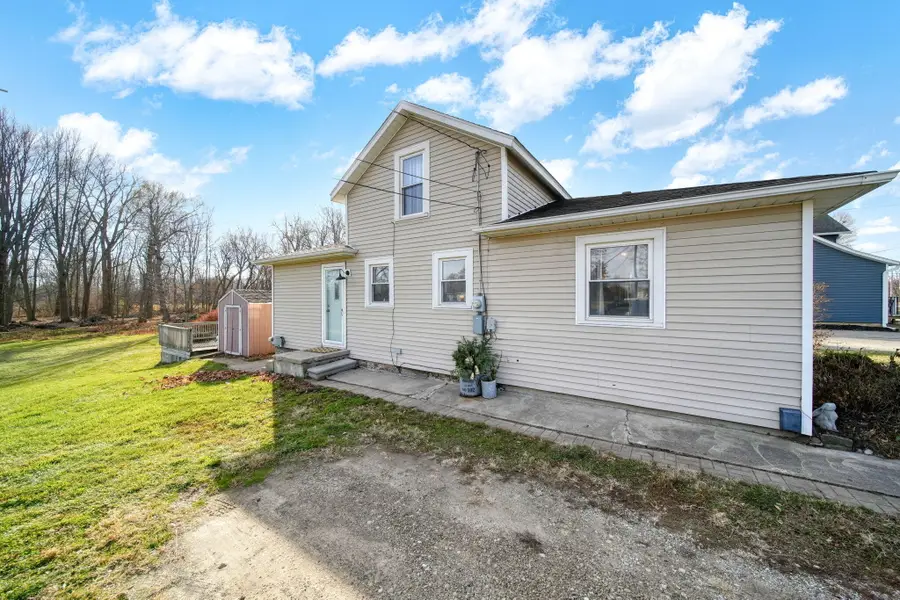 313 Monroe Street, Brooklyn, MI 49230 - Image #3