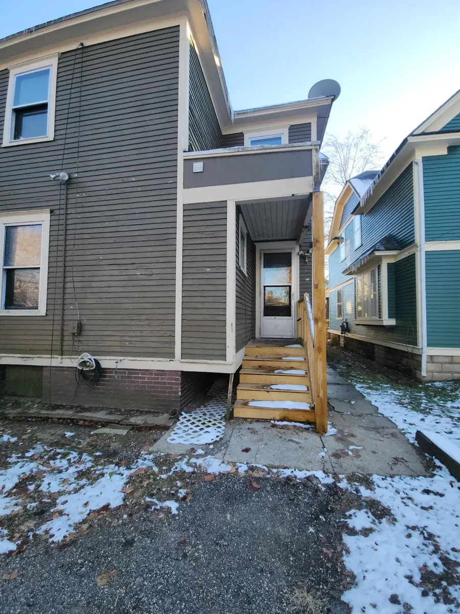 306 W Dutton Street, Kalamazoo, MI 49007 - Image #2