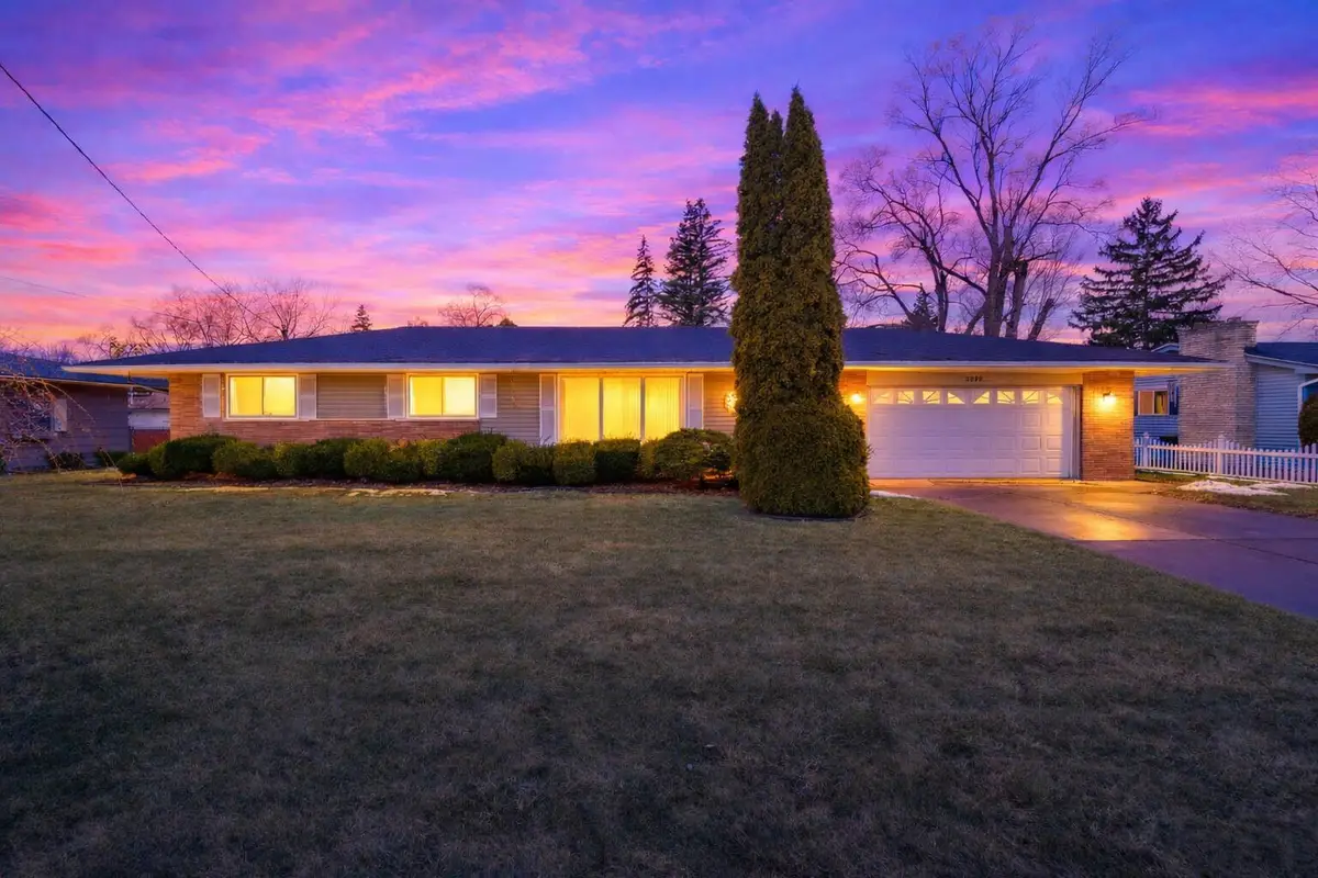 3172 Mysylvia Drive, Saginaw, MI 48601 - Image #1