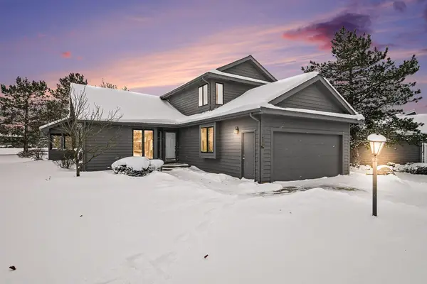 1794 Spring Meadow Court Se #10, Caledonia, MI 49316