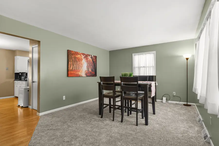 2252 Floyd Street Sw, Wyoming, MI 49519 - Image #2