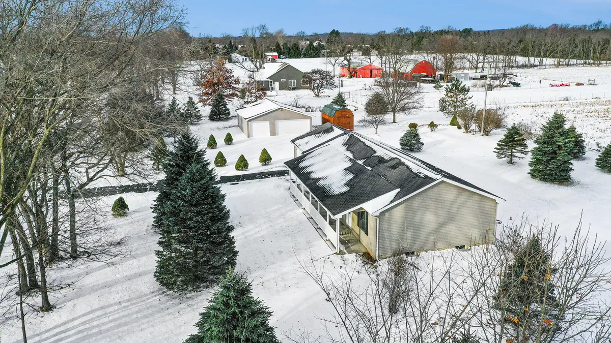 9654 W De Avenue, Kalamazoo, MI 49009 - Image #1